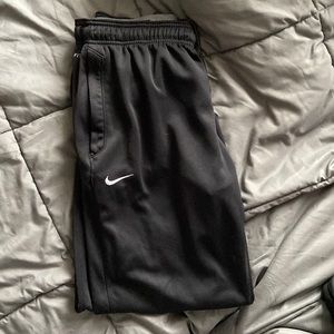 Nike Dri-fit sweatpants